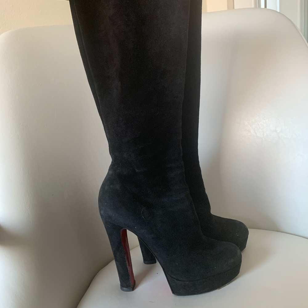 Gorgeous, sexy Christian Louboutin suede boots